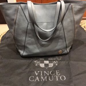 Vince Camuto ‘Maggi’ Zipper Gusset Tote